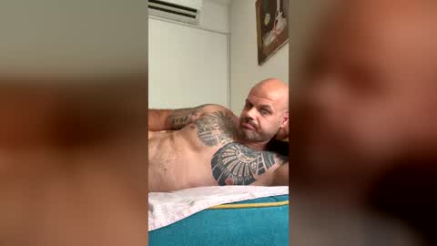 Snapshot of strongdaddy91 chatting on 24, 6, 2026 strongdaddy91 online show from 24, 6, 2026