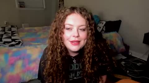 Strwbby online show from 7, 11, 2025