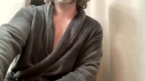 studbro41 online show from 31, 12, 2024