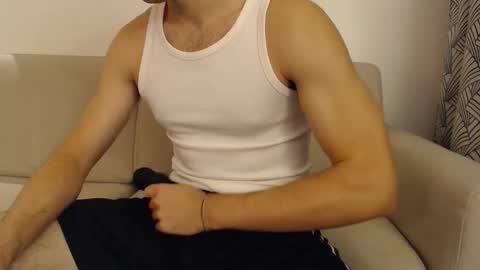 Stud From Paris online show from 20, 10, 2025