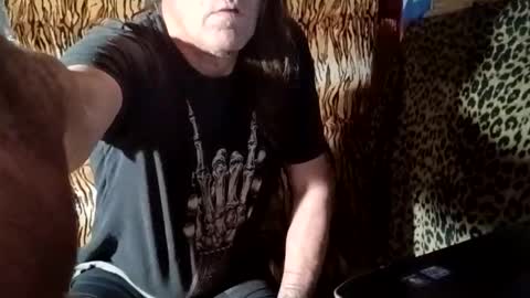 stuntcockdouble online show from 13, 3, 2026