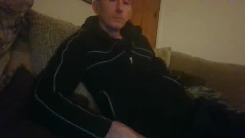 stuuuey73 online show from 19, 12, 2025