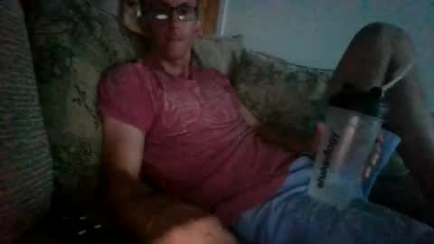 Snapshot of stuuuey73 chatting on 27, 6, 2026 stuuuey73 online show from 27, 6, 2026