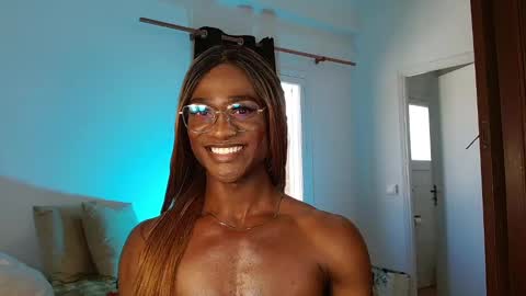 Suanny Klatten  It is my account independent  online show from 11, 2, 2025