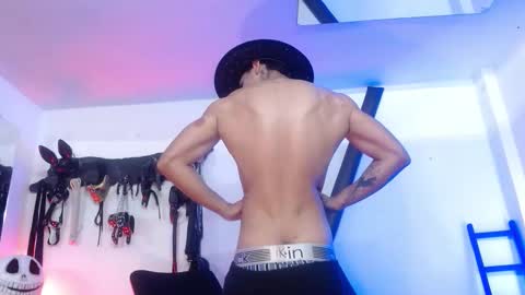 Snapshot of subarashi_ishi69 chatting on 7, 10, 2025 subarashi_ishi69 online show from 7, 10, 2025