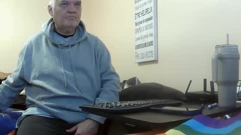 Snapshot of sublou2017 chatting on 7, 3, 2026 sublou2017 online show from 7, 3, 2026