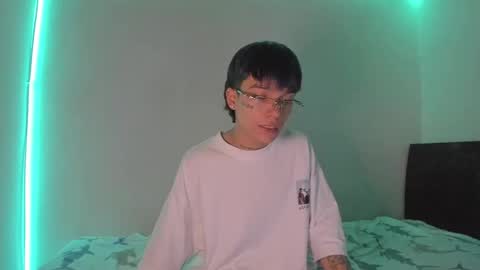 Snapshot of submissive_boyy_ chatting on 16, 1, 2025 nico online show from 16, 1, 2025