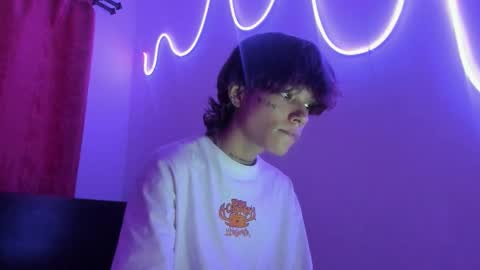 Snapshot of submissive_boyy_ chatting on 2, 12, 2025 nico online show from 2, 12, 2025