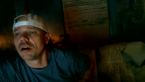 Snapshot of substance_abuse chatting on 7, 1, 2026 Smokin online show from 7, 1, 2026