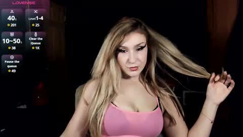 Polly online show from 6, 12, 2024