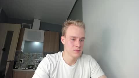 Snapshot of successful_kevin chatting on 5, 10, 2025 Kevin online show from 5, 10, 2025