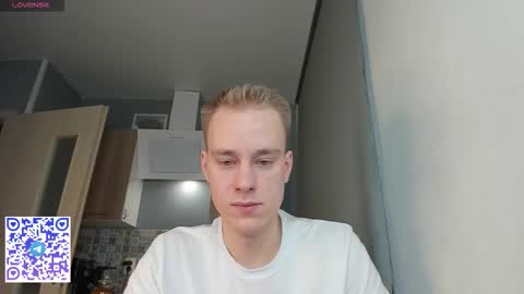 Snapshot of successful_kevin chatting on 18, 12, 2025 Kevin online show from 18, 12, 2025