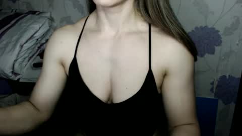 Snapshot of succubusqueen669 chatting on 18, 4, 2026 succubusqueen669 online show from 18, 4, 2026