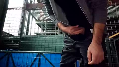 Snapshot of sucherealetreffen chatting on 17, 1, 2025 sucherealetreffen online show from 17, 1, 2025