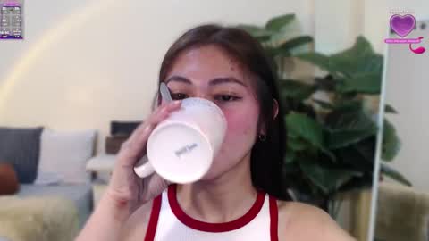 Snapshot of suckablechick chatting on 30, 1, 2025 Marry online show from 30, 1, 2025