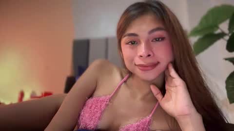 Snapshot of suckablechick chatting on 4, 11, 2025 Marry online show from 4, 11, 2025