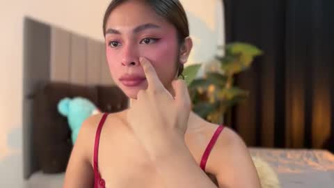 Snapshot of suckablechick chatting on 13, 11, 2025 Marry online show from 13, 11, 2025