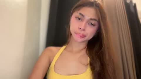 Snapshot of suckablechick chatting on 3, 2, 2026 Marry online show from 3, 2, 2026