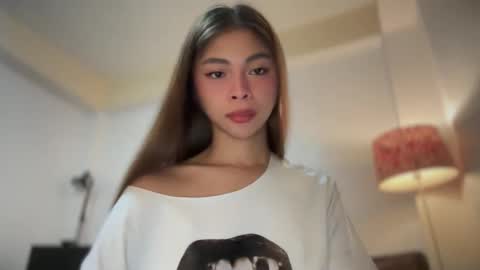 Snapshot of suckablechick chatting on 29, 3, 2026 Marry online show from 29, 3, 2026