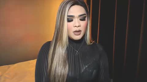 Snapshot of suckablecockoffreya chatting on 8, 12, 2024 JADE ELYSE online show from 8, 12, 2024