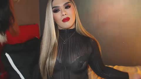 Snapshot of suckablecockoffreya chatting on 1, 2, 2025 JADE ELYSE online show from 1, 2, 2025