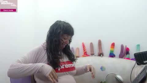 Sucky  online show from 17, 2, 2026