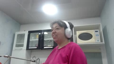 Sucky  online show from 22, 4, 2026