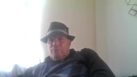 Snapshot of suckitu812 chatting on 27, 2, 2025 SUCKITU812 online show from 27, 2, 2025