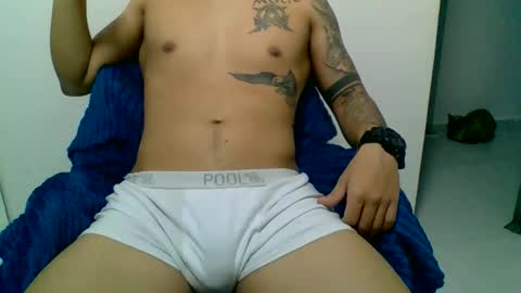 Snapshot of suetsemsay chatting on 30, 10, 2025 suetsemsay online show from 30, 10, 2025