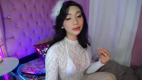 your ultimate goddess online show from 25, 11, 2025
