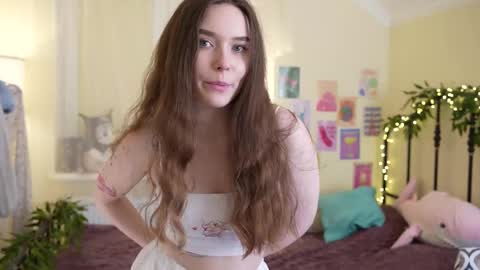 Snapshot of sugar_peasy chatting on 20, 2, 2025 Rikki online show from 20, 2, 2025