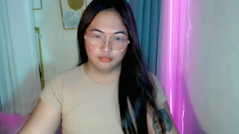 Snapshot of sugarbelle_ chatting on 11, 5, 2026 belle online show from 11, 5, 2026