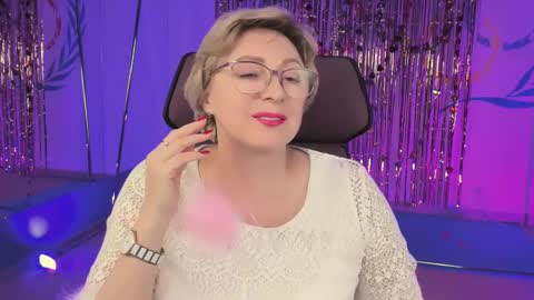 Snapshot of sugarvi chatting on 19, 2, 2025 Vivien online show from 19, 2, 2025