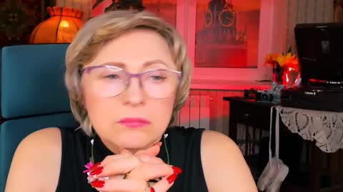 Snapshot of sugarvi chatting on 5, 3, 2025 Vivien online show from 5, 3, 2025