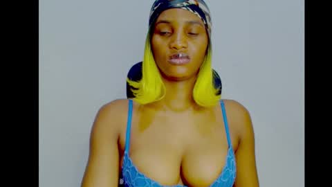 Snapshot of sugax_cuntwetxx chatting on 22, 9, 2025 Ivy online show from 22, 9, 2025