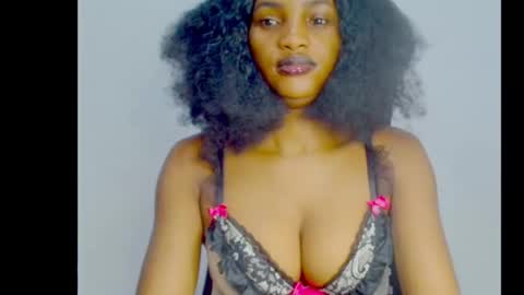 Snapshot of sugax_cuntwetxx chatting on 16, 11, 2025 Ivy online show from 16, 11, 2025