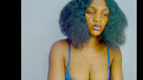 Snapshot of sugax_cuntwetxx chatting on 21, 11, 2025 Ivy online show from 21, 11, 2025