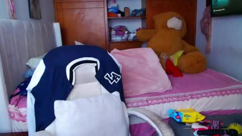 Cami   Back in 2 hours online show from 9, 2, 2025