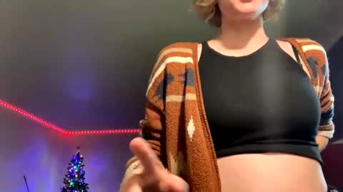 Ophelia online show from 7, 12, 2024