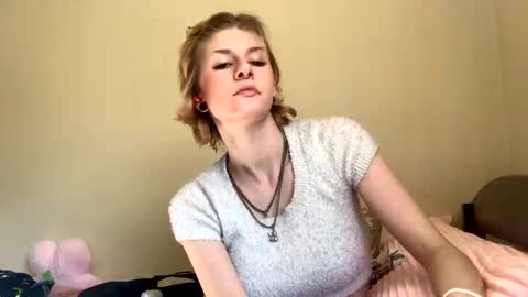 Ophelia online show from 22, 12, 2024