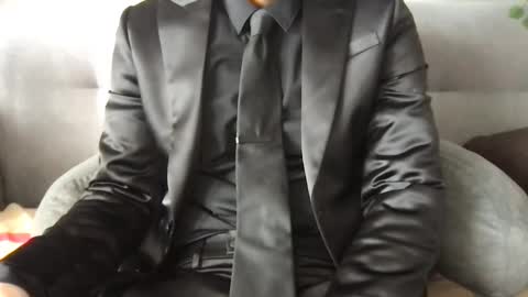 suitfetishez online show from 23, 2, 2026