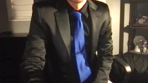 suitfetishez online show from 3, 4, 2026