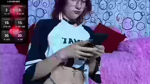    online show from 23, 9, 2025