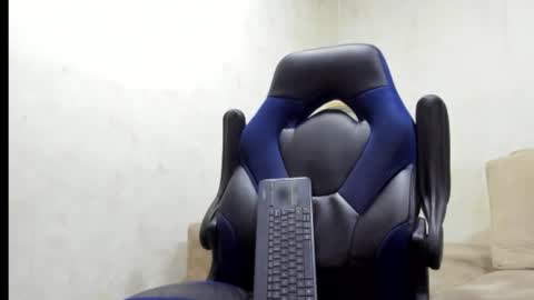 Snapshot of sukuna_hara chatting on 6, 11, 2025 sukuna_hara online show from 6, 11, 2025