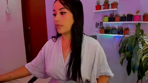 Snapshot of sulmatevans_ chatting on 10, 5, 2026 Diana online show from 10, 5, 2026