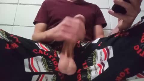 Snapshot of sultansgirls chatting on 18, 2, 2025 The Sultan online show from 18, 2, 2025