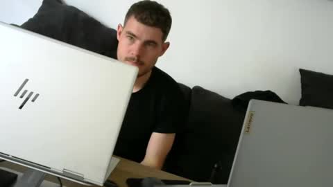 Snapshot of sultansgirls chatting on 8, 9, 2025 The Sultan online show from 8, 9, 2025