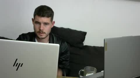 Snapshot of sultansgirls chatting on 15, 9, 2025 The Sultan online show from 15, 9, 2025