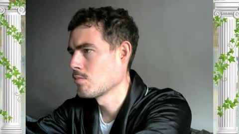 Snapshot of sultansgirls chatting on 5, 10, 2025 The Sultan online show from 5, 10, 2025