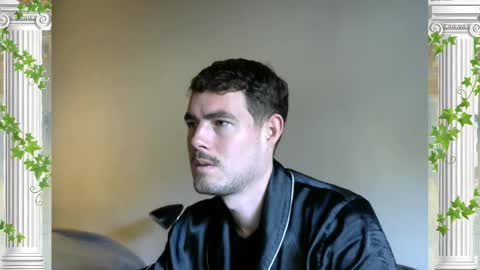 Snapshot of sultansgirls chatting on 8, 10, 2025 The Sultan online show from 8, 10, 2025